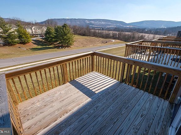 5th image of 129 Highpoint Park Dr