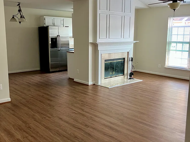 1137 Huntmaster Ter NE #301 — Photo 1