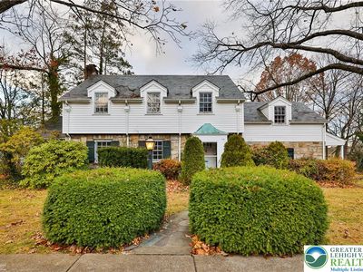 1104 Raymond Ave, Bethlehem, PA, 18018