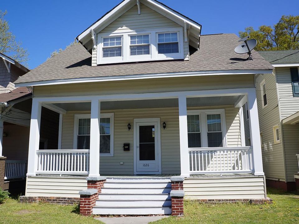 1st image of 1626 McDaniel St