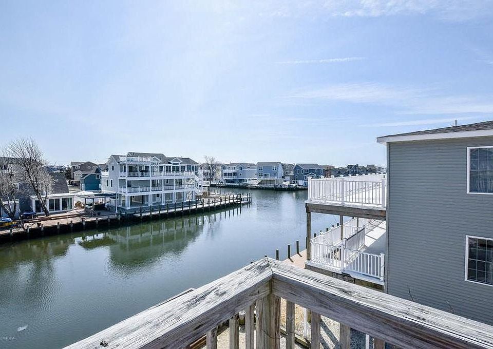 Deck view