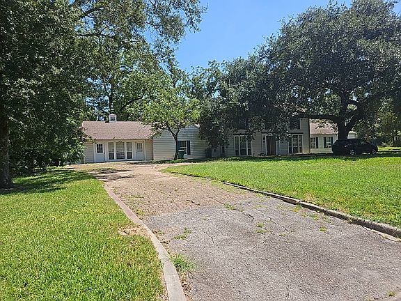 2nd image of 1400 N Thompson St