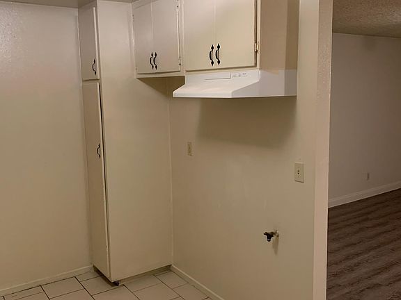 3rd image of 12912 Dalewood St #11