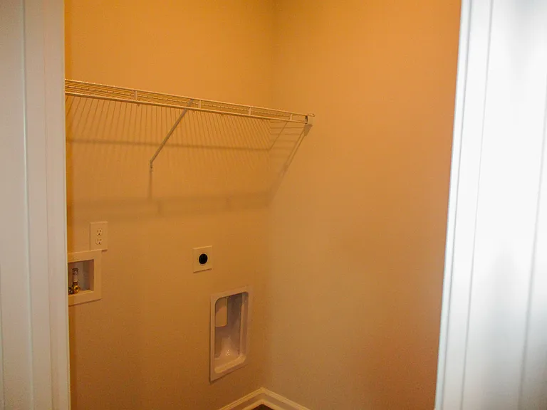 1443 Porchfield Dr — Photo 20