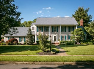 815 Fernwood Rd, Moorestown, NJ 08057