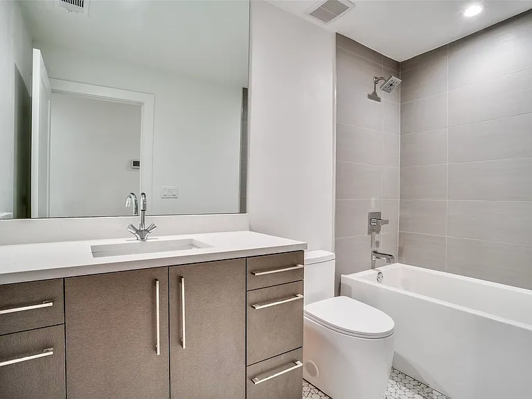 1408 S Alamo Rd — Photo 31