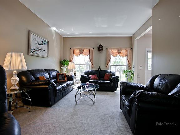 3rd image of 3082 Haven Ln