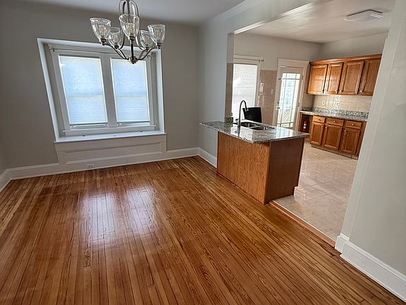 4th image of 10301 Bernard Ave