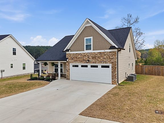 3rd image of 5102 Oop Rd