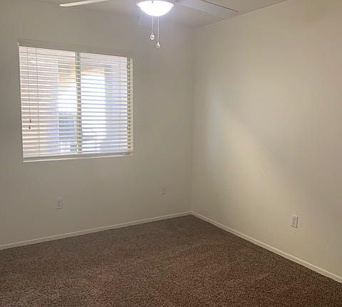 5th image of 4147 E Cameo Point Dr
