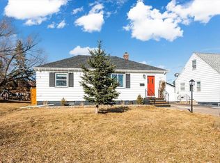 5117 Ivanhoe St, Duluth, MN 55804