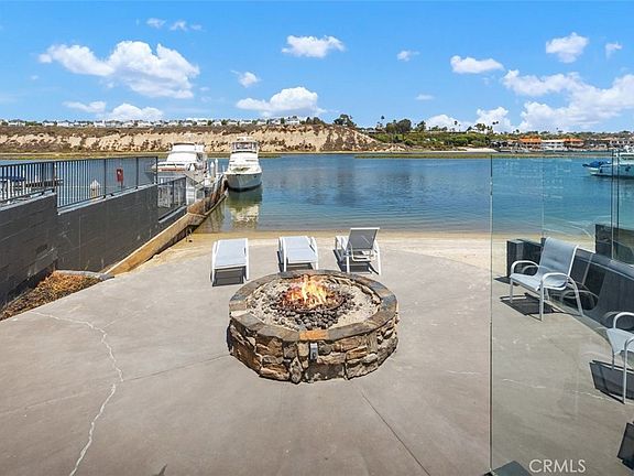 3rd image of 264 Mayflower Dr