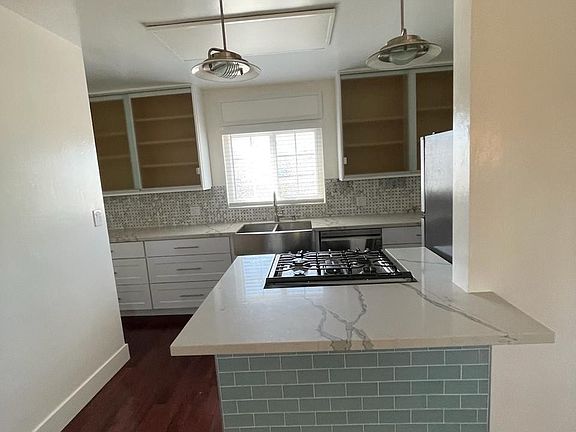 2nd image of 323 S Francisca Ave #A
