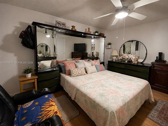 5th image of 4850 SW 63rd Ter APT 313