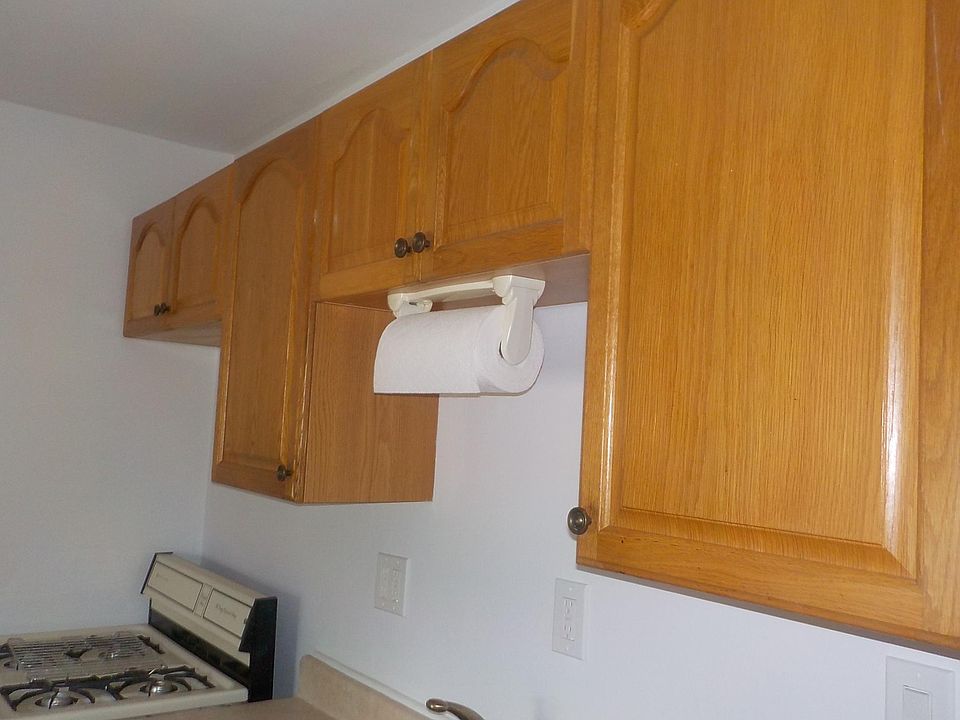 1st image of 7554 255th St Floor 2