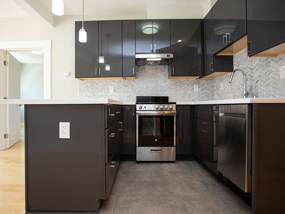 1st image of 1127 Kearny St APT 1