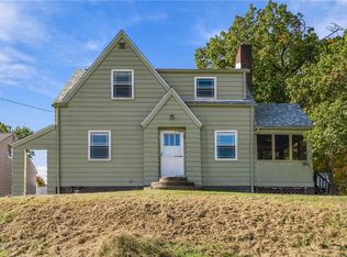 702 Summit St, Coraopolis, PA 15108