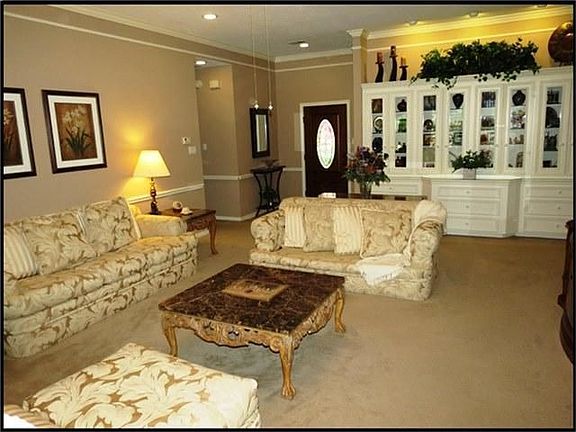 5th image of 24530 Haigshire Dr