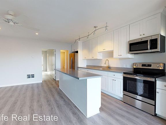 2nd image of 1606 Pomona Ave