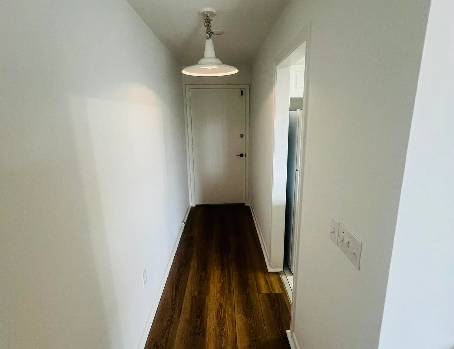 1281 — Photo 2
