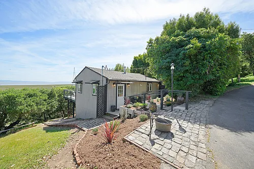 95 Mistletoe Ln #A Photo 1