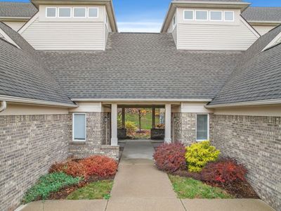 867 Amanda Ln, Pontiac, MI, 48340