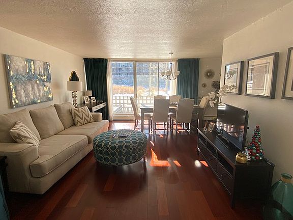 5th image of 4800 E Hale Pkwy #102N