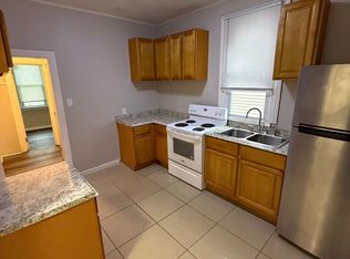 363 Locust St #1, Harrisburg, PA 17113