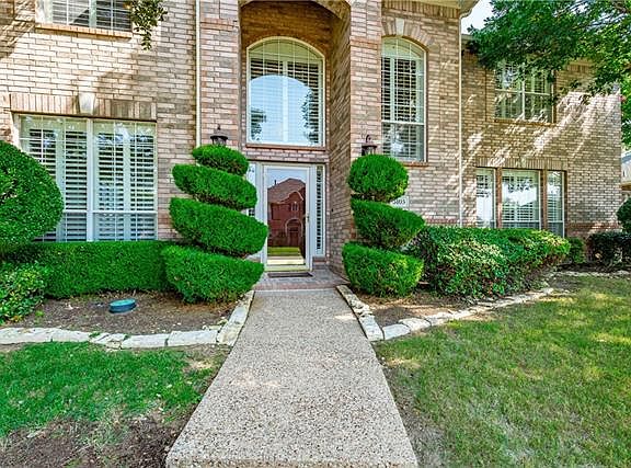4th image of 3105 Mason Dr