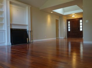 4050 Amaranta Ave, Palo Alto, CA 94306