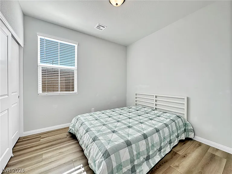 40 Cadence Crest Ave — Photo 16