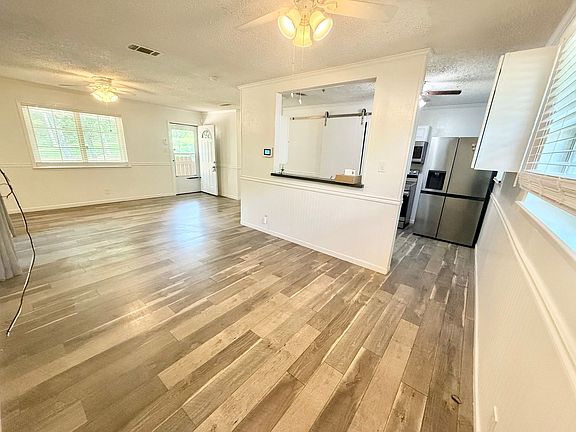 5th image of 22675 Lakeway Hbr