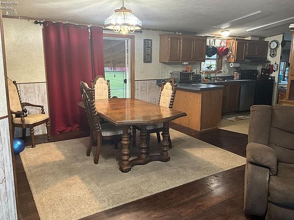 3rd image of 1561 Township Road 126