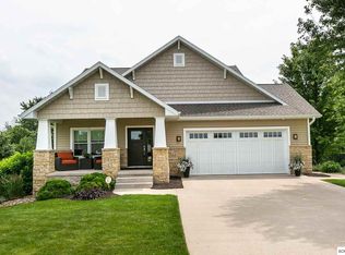 18587 W Joyce Ct, East Dubuque, IL 61025