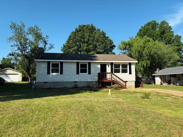 106 Brown Cir, Norlina, NC 27563