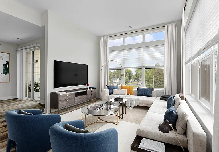 The Residences at Main — Photo 5