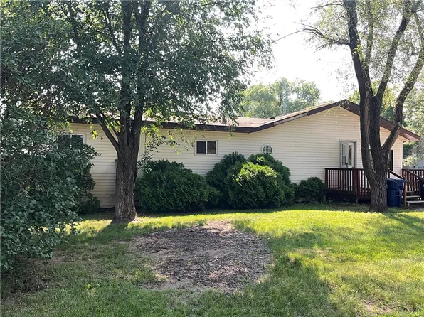 325 Woodlawn Avenue, Black River Falls, WI 54615