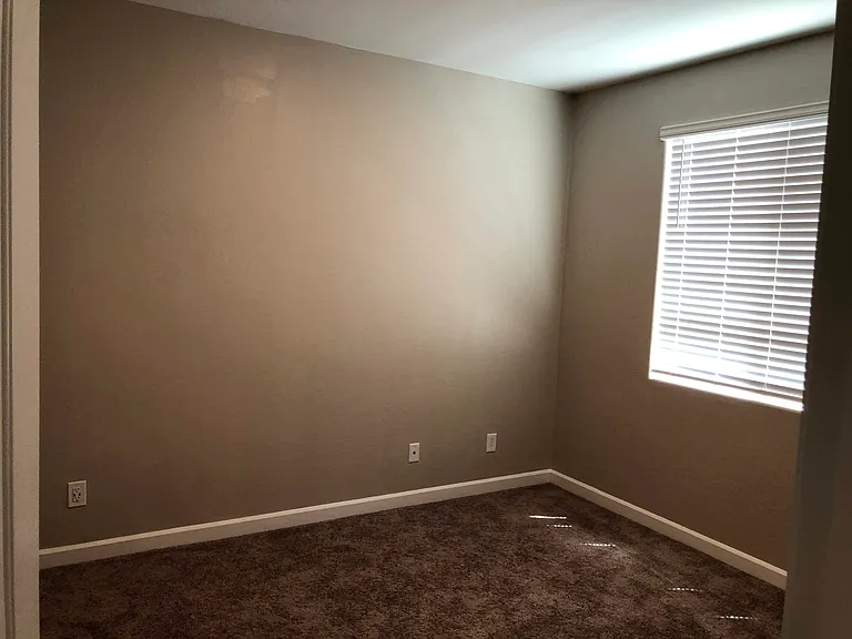 276 W Organ Pipe Dr #B — Photo 8
