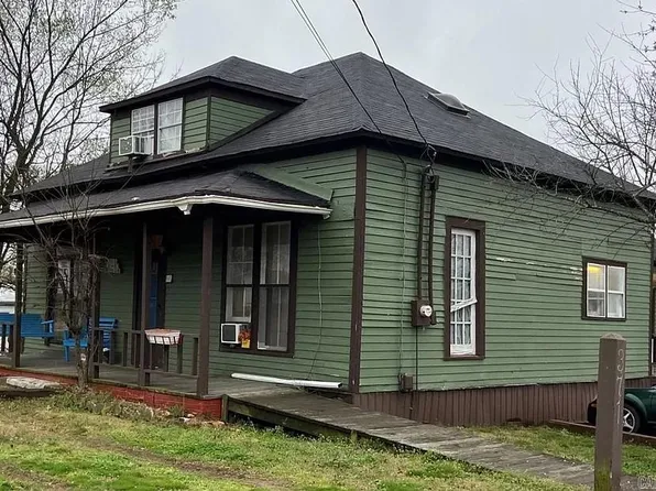 371 Elm St, Black Rock, AR 72415