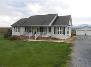92 Cherry Ridge Ln, Lexington, VA 24450
