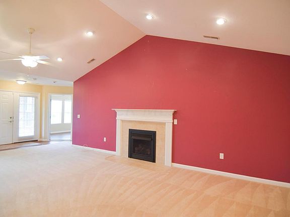 4th image of 5371 Tawny Ln