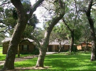 323 Magnolia Dr, Gulf Shores, AL 36542