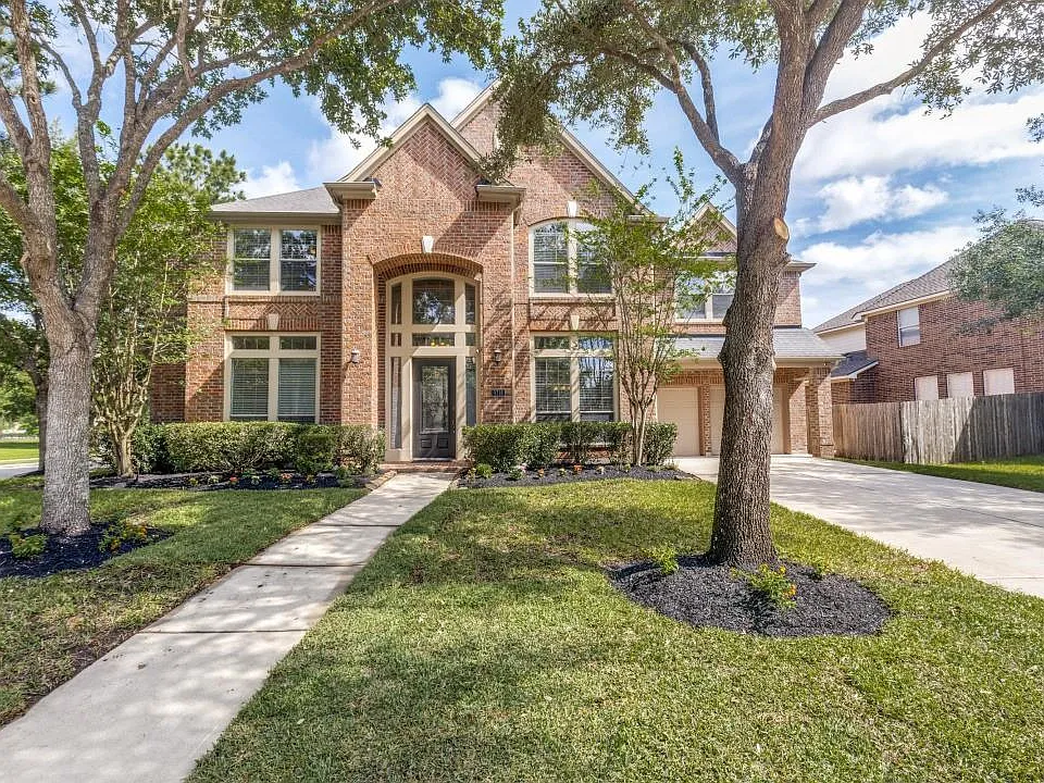 9318 Rainbluff Ln