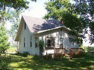 609 Rainbow Dr, East Tawas, MI 48730