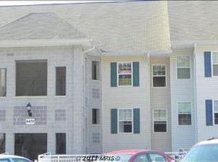 4472 Woodsman Dr UNIT 832, Hampstead, MD