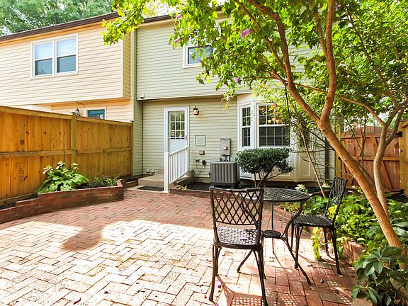4th image of 288 Gundry Dr #288