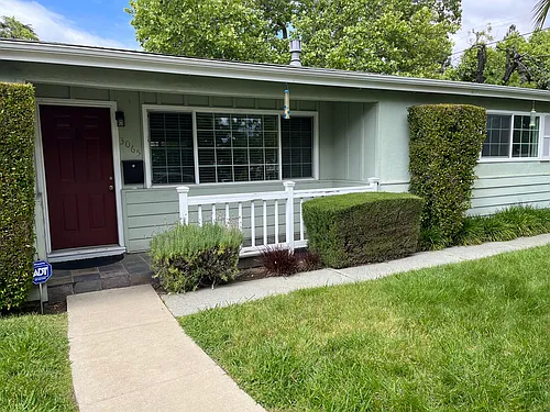 3065 The Alameda Photo 1