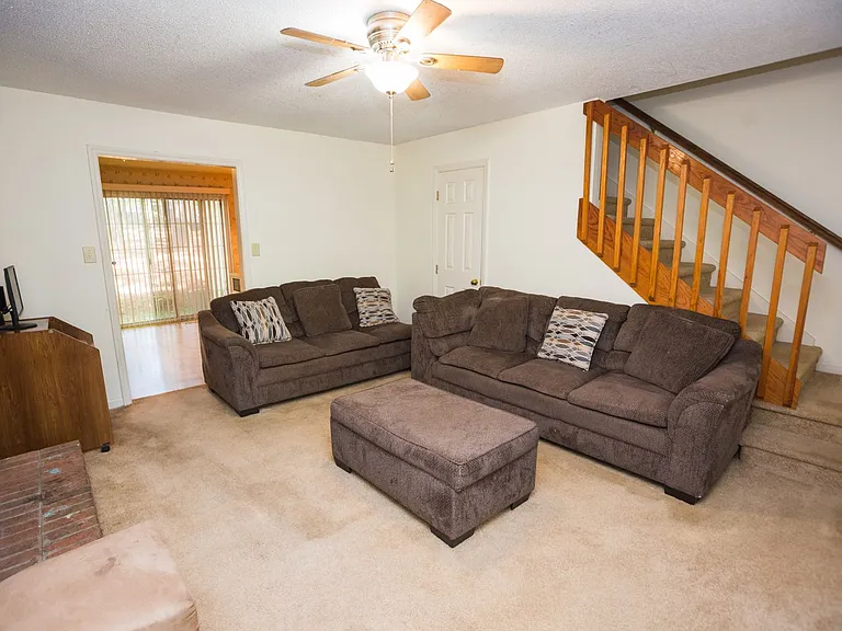 14 Alamo Ct #A — Photo 6