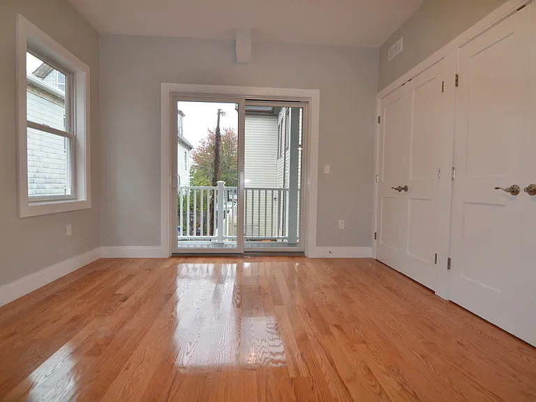 37 Jackson Rd #3 — Photo 12