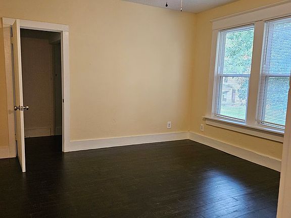 5th image of 1282 Vinton Ave #4